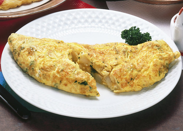 オムレツに合う献立20選！一緒に食べたいスープやサラダの人気レシピをご紹介