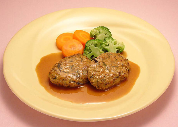 豆腐ハンバーグに合う献立20選！相性の良いご飯や副菜のレシピをご紹介